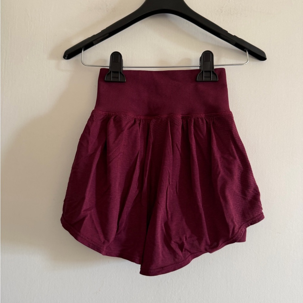 Gymshark Maroon Two in One Vital Seamless Skort size XS EUC - Picture 9 of 10